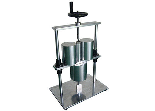 IEC60884 Figure 8 300N Compression Set Apparatus